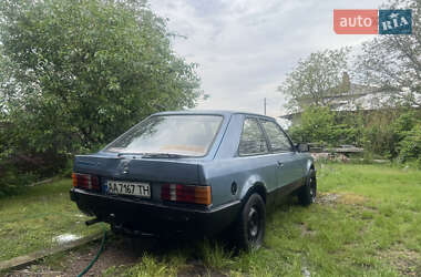 Хэтчбек Ford Escort 1984 в 
