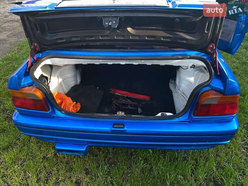 Кабриолет Ford Escort 1992 в Кропивницком