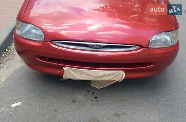 Хетчбек Ford Escort 1995 в 