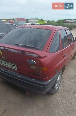 Хэтчбек Ford Escort 1991 в 