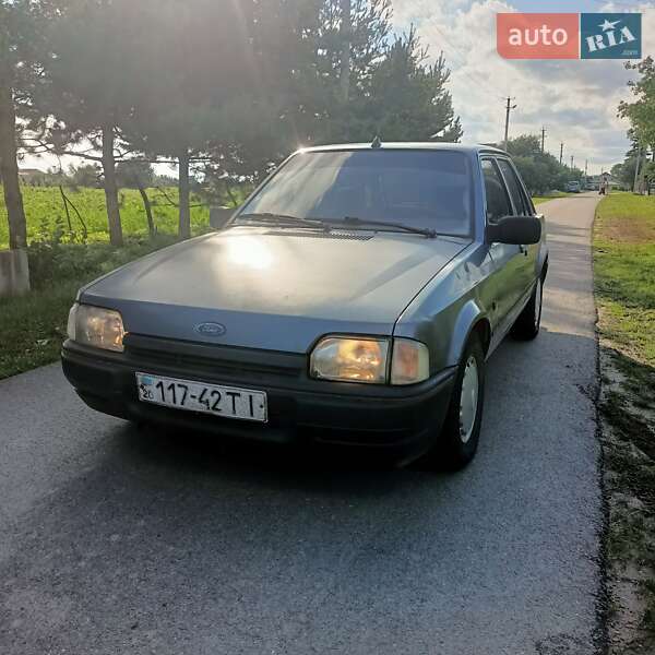 Ford Escort 1988