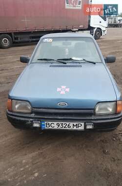 Хэтчбек Ford Escort 1988 в Чернигове