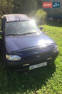 Хетчбек Ford Escort 1999 в Долині