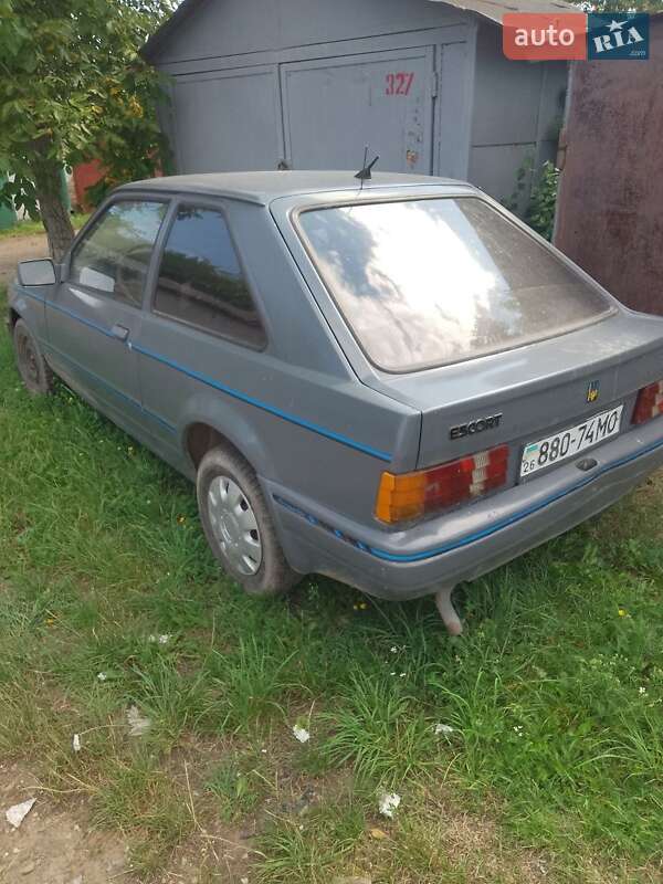 Ford Escort 1985