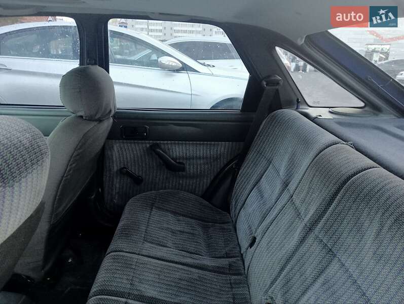 Хетчбек Ford Escort 1993 в Львові