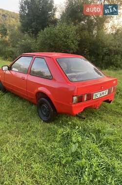 Хетчбек Ford Escort 1986 в Бібрці