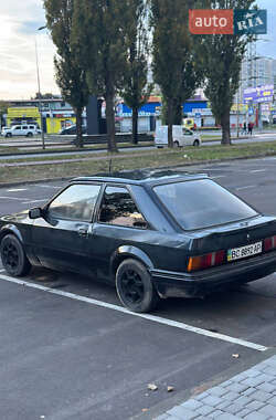 Хэтчбек Ford Escort 1988 в Киеве