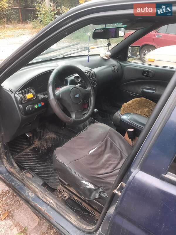 Хэтчбек Ford Escort 1995 в Запорожье фото 11 Хэтчбек Ford Escort 1995 в Запорожье