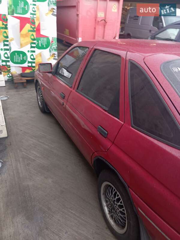 Хетчбек Ford Escort 1994 в Києві
