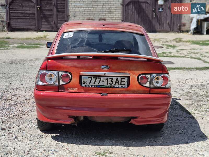 Купе Ford Escort 1996 в Дніпрі