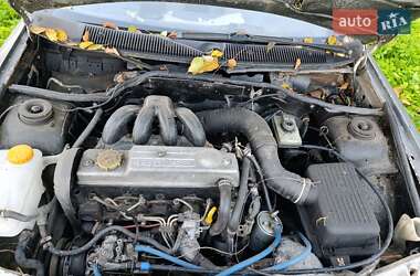Хэтчбек Ford Escort 1991 в 
