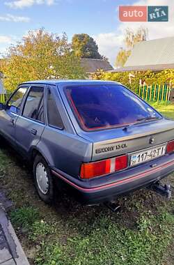 Хэтчбек Ford Escort 1988 в Тернополе