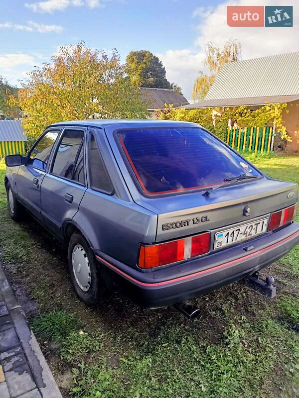 Ford Escort 1988