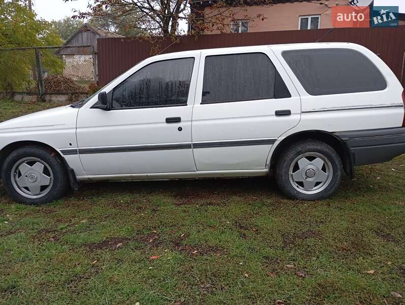 Универсал Ford Escort 1992 в Борисполе фото 2 Универсал Ford Escort 1992 в Борисполе