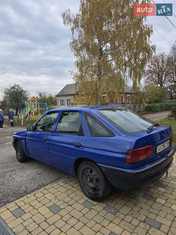 Хетчбек Ford Escort 1992 в Харкові фото 8 Хетчбек Ford Escort 1992 в Харкові