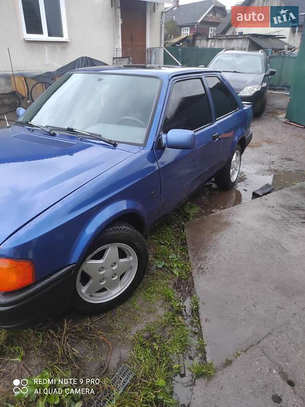 Хетчбек Ford Escort 1986 в Новому Розділі фото 5 Хетчбек Ford Escort 1986 в Новому Розділі