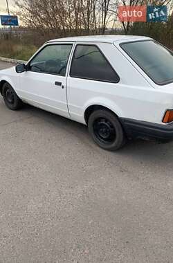 Хетчбек Ford Escort 1987 в Львові