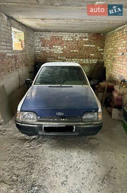 Хэтчбек Ford Escort 1986 в Львове
