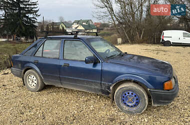 Хэтчбек Ford Escort 1990 в Тернополе