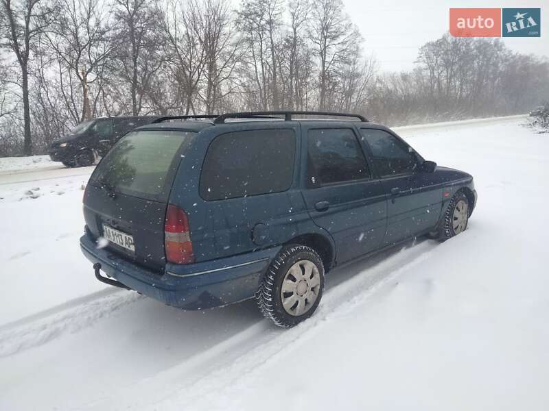 Універсал Ford Escort 1996 в Мені
