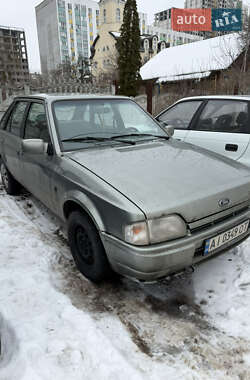 Хетчбек Ford Escort 1990 в Києві