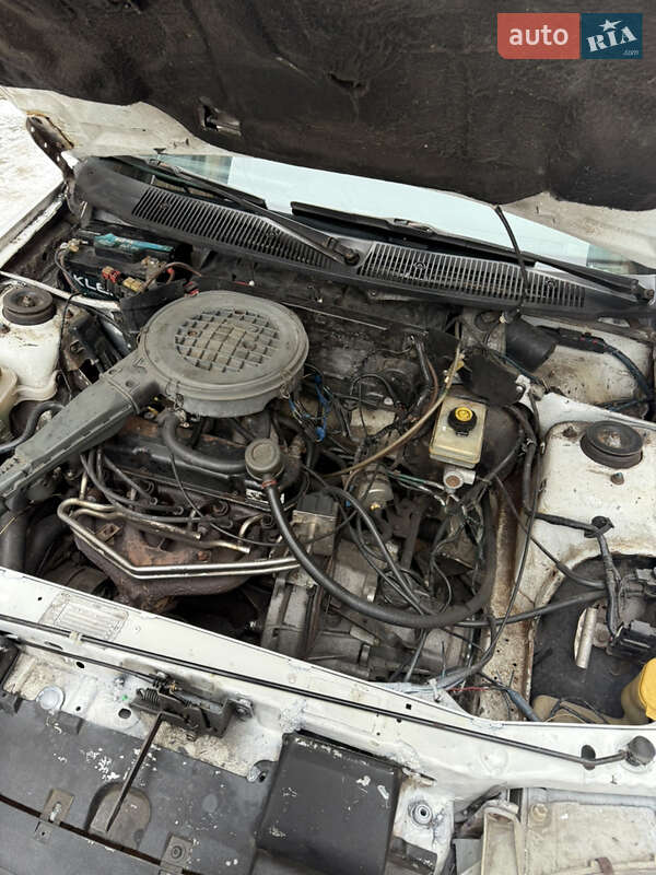 Седан Ford Escort 1997 в Києві