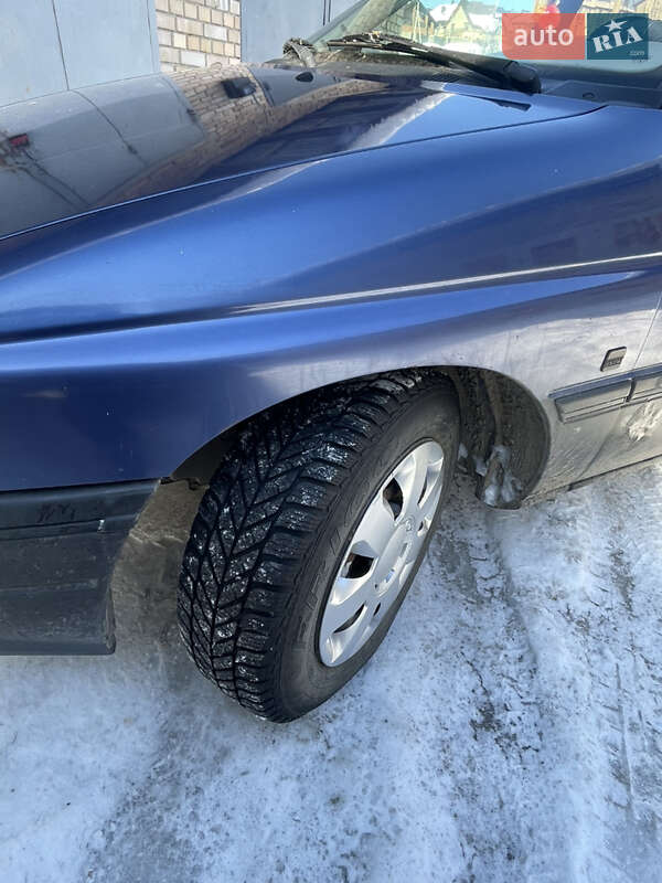 Хэтчбек Ford Escort 1992 в Тернополе фото 10 Хэтчбек Ford Escort 1992 в Тернополе