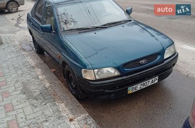 Хэтчбек Ford Escort 1993 в Николаеве