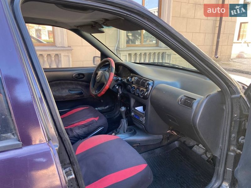 Хэтчбек Ford Escort 1995 в Запорожье