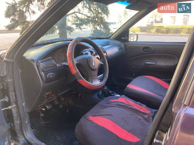 Хэтчбек Ford Escort 1995 в Запорожье