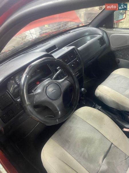 Лифтбек Ford Escort 1990 в Краматорске