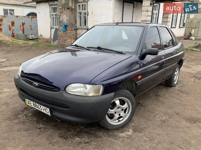 Ford Escort 1995 Ford Escort 1995