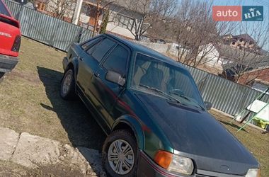 Хэтчбек Ford Escort 1981 в Черновцах