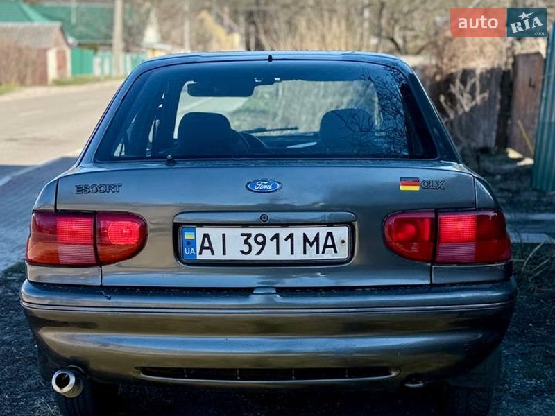 Хэтчбек Ford Escort 1992 в Буче фото 3 Хэтчбек Ford Escort 1992 в Буче