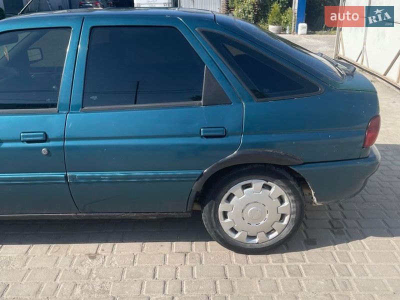 Хэтчбек Ford Escort 1994 в Тернополе фото 8 Хэтчбек Ford Escort 1994 в Тернополе