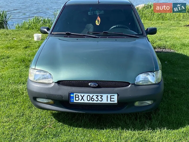 Ford Escort 1998