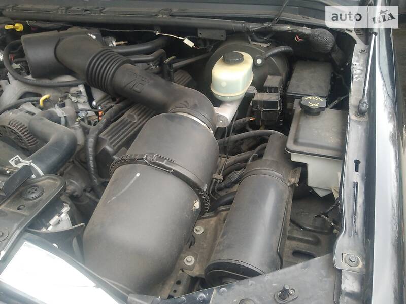 Позашляховик / Кросовер Ford Excursion 2000 в Києві фото 50 Позашляховик / Кросовер Ford Excursion 2000 в Києві