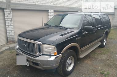 Позашляховик / Кросовер Ford Excursion 2000 в 