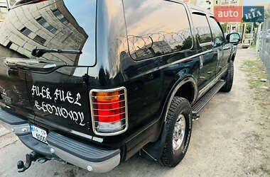 Внедорожник / Кроссовер Ford Excursion 2005 в Киеве