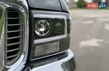 Внедорожник / Кроссовер Ford Excursion 2001 в 