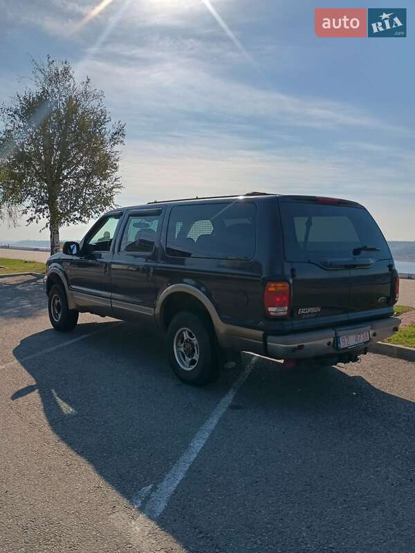 Позашляховик / Кросовер Ford Excursion 2000 в Запоріжжі