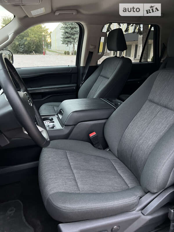 Позашляховик / Кросовер Ford Expedition 2022 в Тернополі