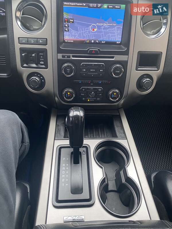 Внедорожник / Кроссовер Ford Expedition 2014 в Черкассах