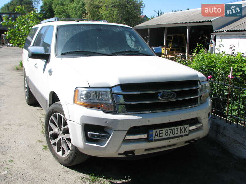 Внедорожник / Кроссовер Ford Expedition 2016 в Днепре