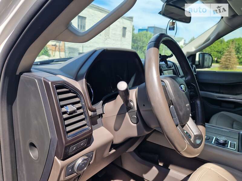 Внедорожник / Кроссовер Ford Expedition 2020 в Львове фото 15 Внедорожник / Кроссовер Ford Expedition 2020 в Львове
