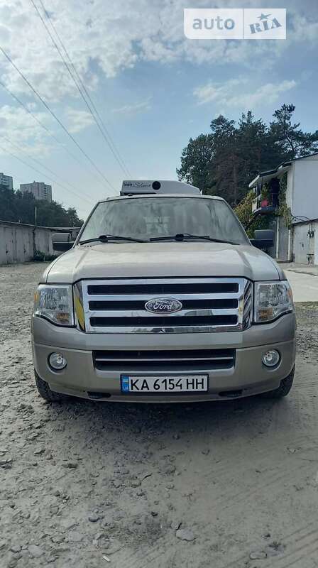 Внедорожник / Кроссовер Ford Expedition 2008 в 
