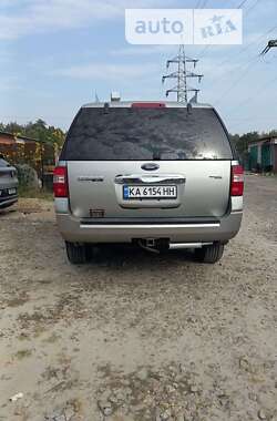 Внедорожник / Кроссовер Ford Expedition 2008 в 