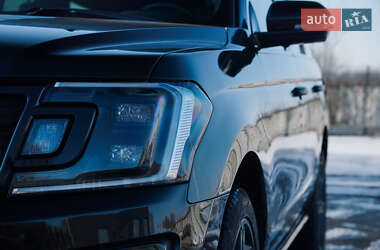Внедорожник / Кроссовер Ford Expedition 2019 в 