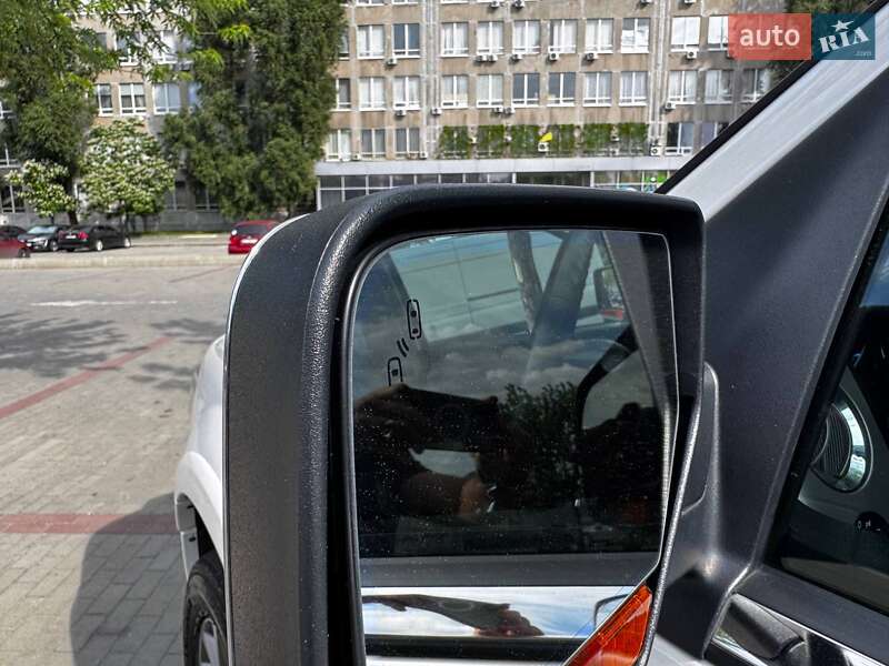 Позашляховик / Кросовер Ford Expedition 2016 в Дніпрі