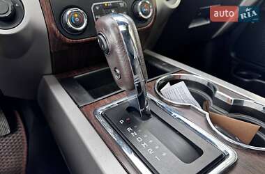 Внедорожник / Кроссовер Ford Expedition 2016 в 